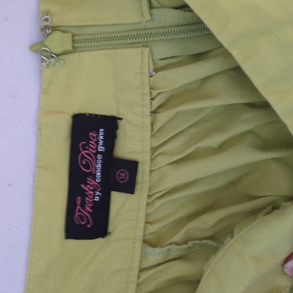 Trashy Diva cotton A-line skirt retro lime green 12-14 - Picture 4 of 4